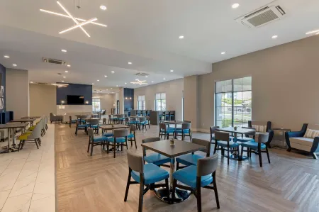 MainStay Suites Cincinnati University - Uptown