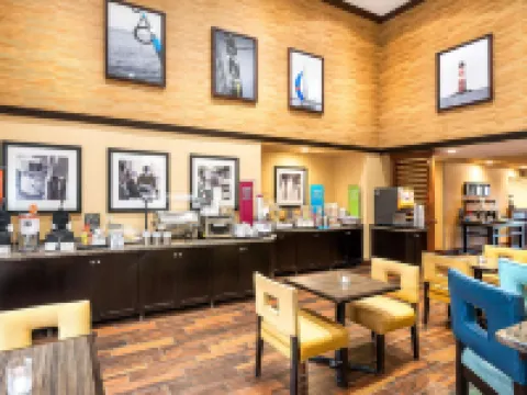 ハンプトン イン & スイーツ フローレンス センター フローレンスのホテル