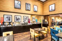 Hampton Inn & Suites by Hilton Florence Center Hotel a Florence