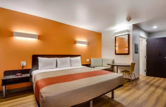 俄克拉荷馬塔爾薩 6 號汽車旅館