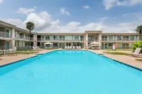 Days Inn by Wyndham Seguin TX Hotels in Seguin
