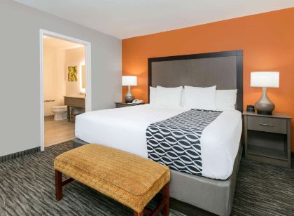 La Quinta Inn & Suites by Wyndham Fredericksburg