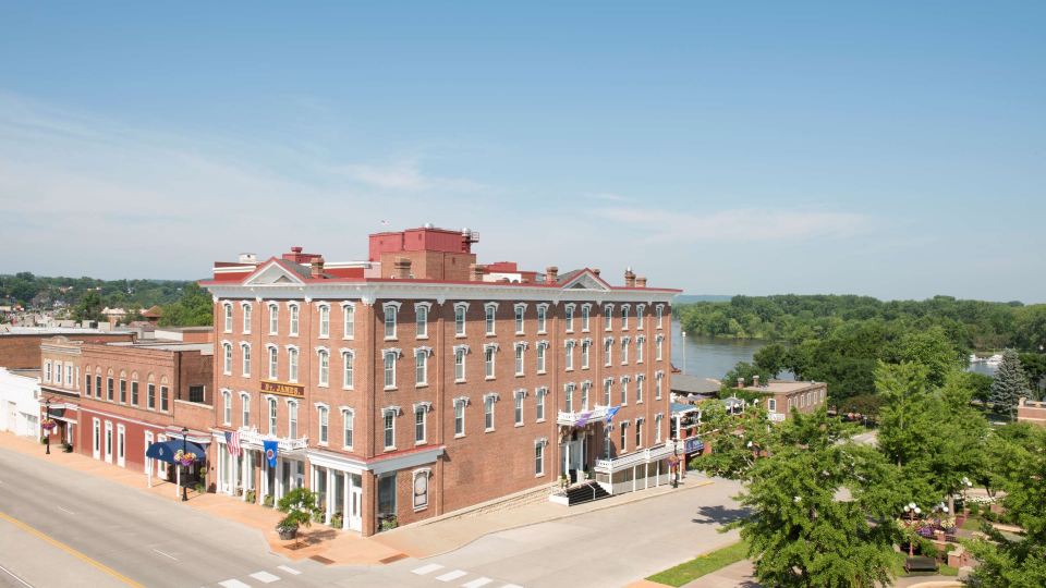 St James Hotel