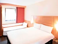Ibis London Elstree Borehamwood Отели в г. Элстри