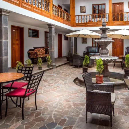 Illa Hotel