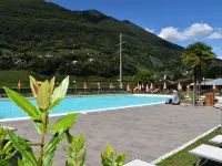 Bungalow Isola Premium فنادق في Monte Carasso