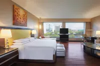 Courtyard by Marriott Mumbai International Airport