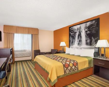 Super 8 by Wyndham Chico Hotels in Chico