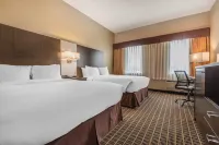 Quality Inn & Suites Downtown Hotels in Windsor