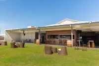 Merinda Village Hotel Hotels near Horseshoe Bay Beach