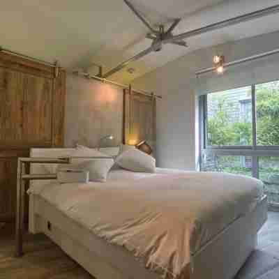 Hôtel Le Dormeur du Val Rooms