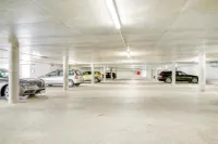 Skagen Harbour Hotel - parking
