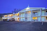 Expedition Lodge Moab Arches National Park