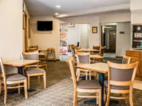 Quality Inn Hotels in Elyria