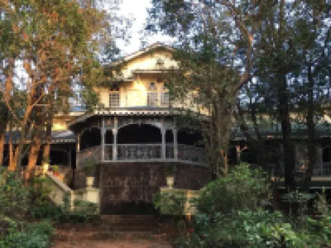 Dune Barr House - Verandah in the Forest Hotels in Matheran