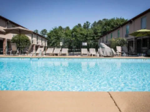 Quality Inn Columbia Airport Hotels in West Columbia