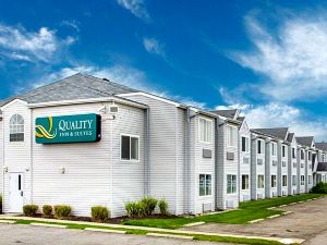 Quality Inn & Suites North-Polaris