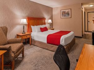 Best Western Plus Rivershore Hotel