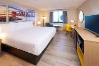 Days Inn by Wyndham Parsippany - Balcony