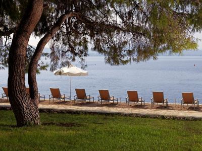 Surroundings Wyndham Loutraki Poseidon Resort Photo