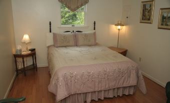 Red Lion Bed & Breakfast