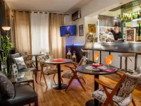Radio Hotel Các khách sạn gần Khu Testaccio