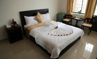 Queen Hotel Nha Trang - by Bay Luxury