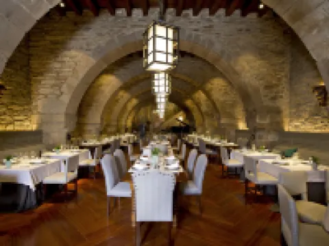 Parador de Santiago - Hostal Dos Reis Catolicos Hôtels à : Saint-Jacques-de-Compostelle