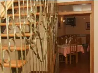 HOSTAL LAS GRULLAS Hoteles en Tornos