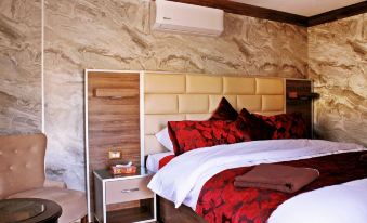 Seven Wonders Luxury Camp