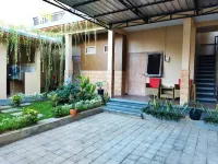 Lidah Lokal Guest House Singaraja Hotels near Buleleng Agro III DEMPLOT MANGGA
