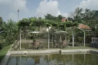 Villa Pandawa Cimenyan Hotel dekat Masjid Al-Muhajirin RW.04 Kelurahan Rancaekek Kencana