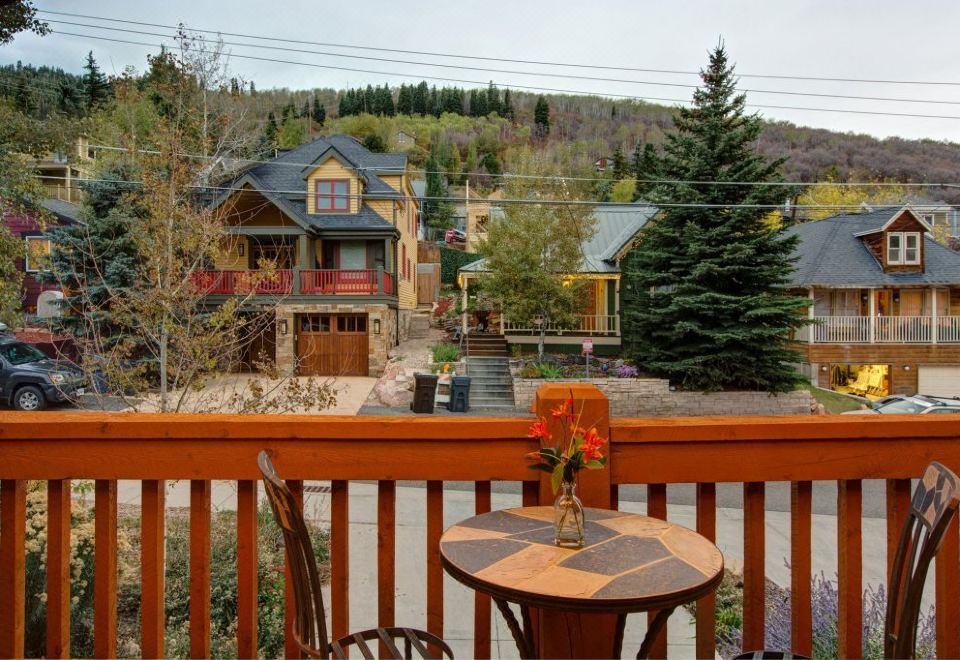 Abode at Big Moose Yacht Club - Housity