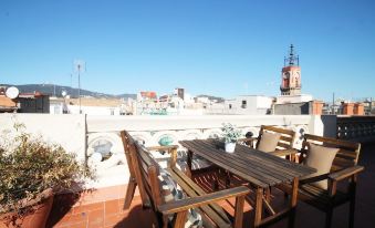 Genial Ático Con Terraza Privada