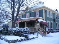 Holidae House Bed & Breakfast