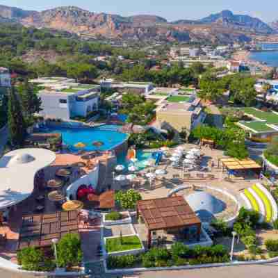 Porto Angeli Hotel Exterior