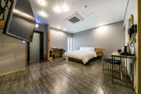 Mokpo Hotel W 木浦住宿飯店