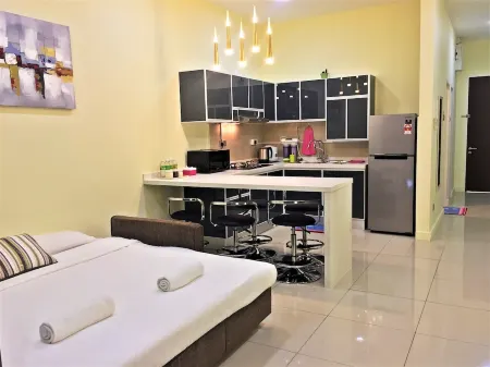 Borneo Coastal Residence @ Imago Mall