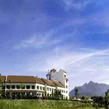 เซอร์เจมส์ รีสอร์ท Hotel Exterior