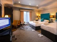 Treacys Oakwood Hotel, Shannon Hotels in Shannon