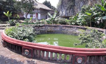 Vietnamese Ancient Village Hotel