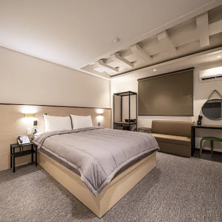 Hotel Bon, Bolli-Dong, Daegu Отели рядом с достопримечательностью «Станция метро Daegu»