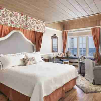 Spindrift Inn Rooms