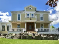 Tattingstone Inn فنادق في Wolfville