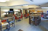 Holiday Inn Express & Suites JACKSON/PEARL INTL AIRPORT by IHG - breakfast
