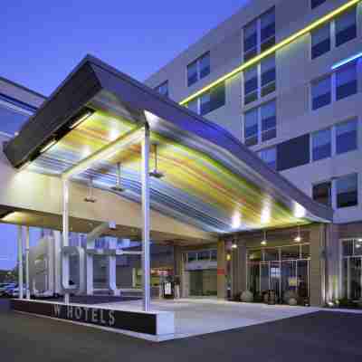 アロフト シカゴ オヘア Hotel Exterior