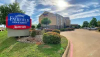 Fairfield Inn & Suites Waco North Hotel berhampiran Lapangan Terbang Serantau Waco