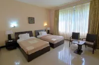 Imperial Botanical Beach Hotel Hotels near Lake Victoria