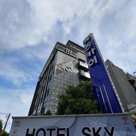 Hotel Sky