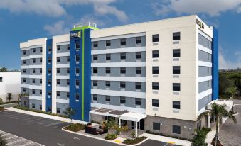 Home2 Suites by Hilton Miami Doral West Airport